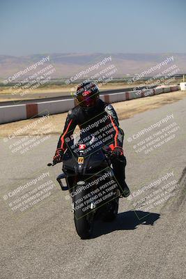 media/Aug-04-2024-TrackDaz (Sun) [[e1ff0814b6]]/Group A/Grid/